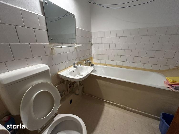 Apartament cu 3 camere, mobilat în Rahova