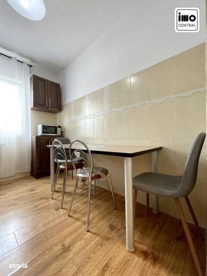 Apartament cu 3 camere decomandat în Europa