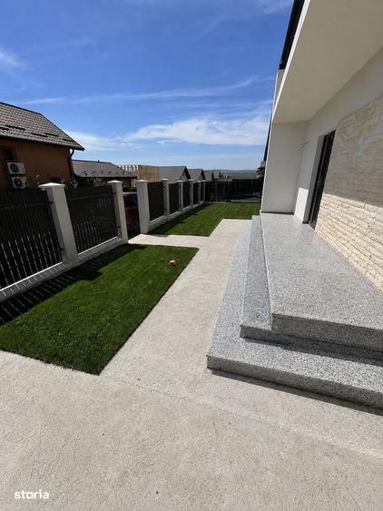 Casă cu 4 camere cu Teren 420 Mp în Valea Adâncă