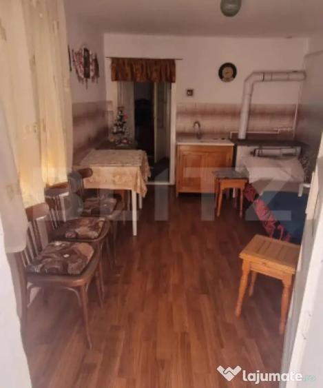 Casa cu 2 corpuri Ideala pentru locuit sau investi?ie - 5