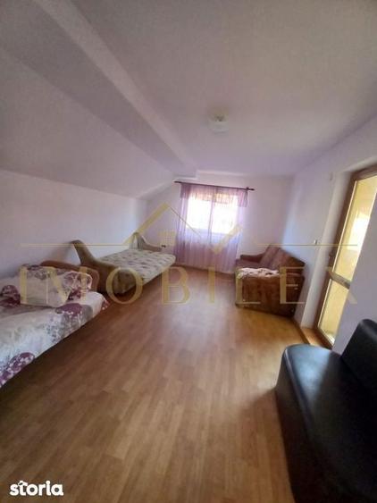 Casă cu 5 camere cu Teren 200 Mp în Florești