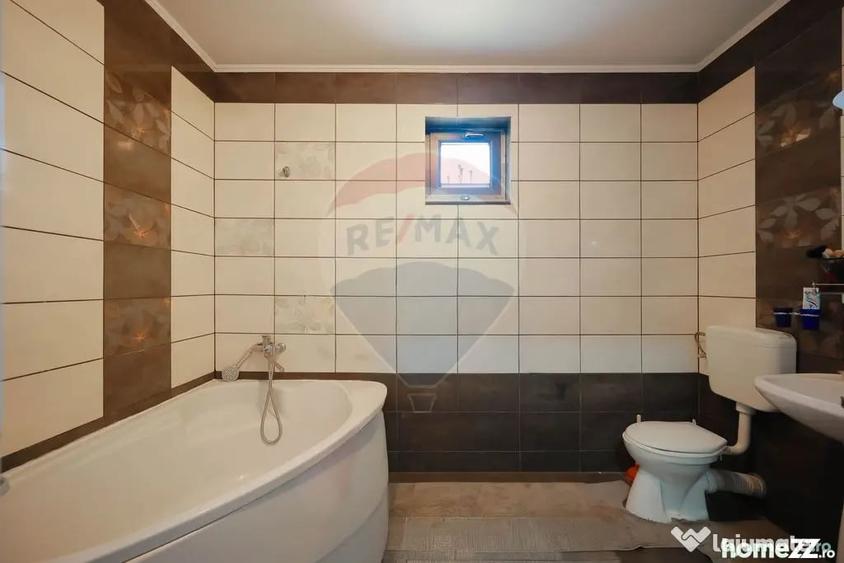 Casă cu 3 camere cu Teren 241 Mp în Iosia