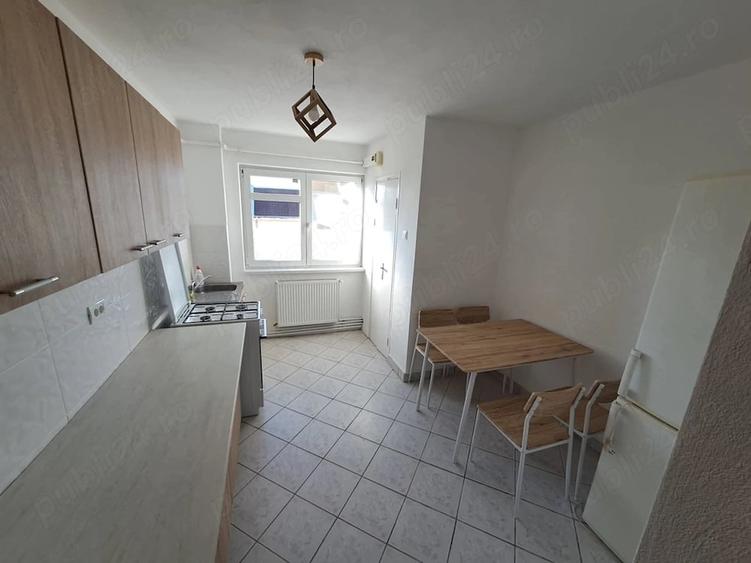 Apartament cu 2 camere semidecomandat în Funcționarilor