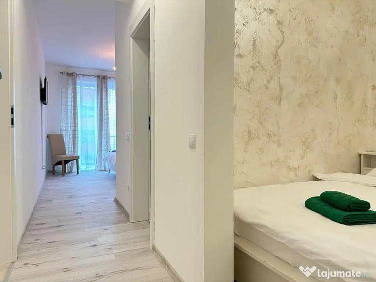 Apartament cu 3 camere decomandat în Lazaret