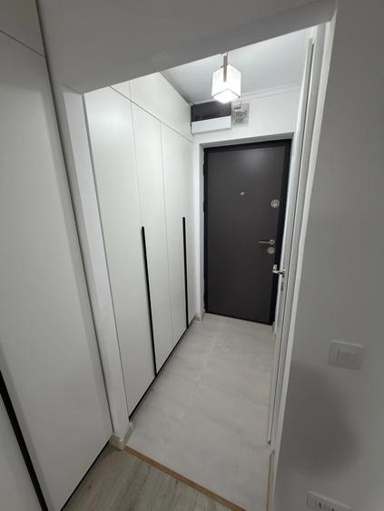 Garsonieră decomandată în Nicolina