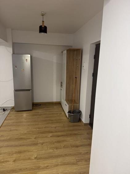Apartament cu 2 camere în Mihai Bravu
