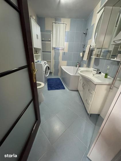 Casă cu 3 camere cu Teren 250 Mp în Central
