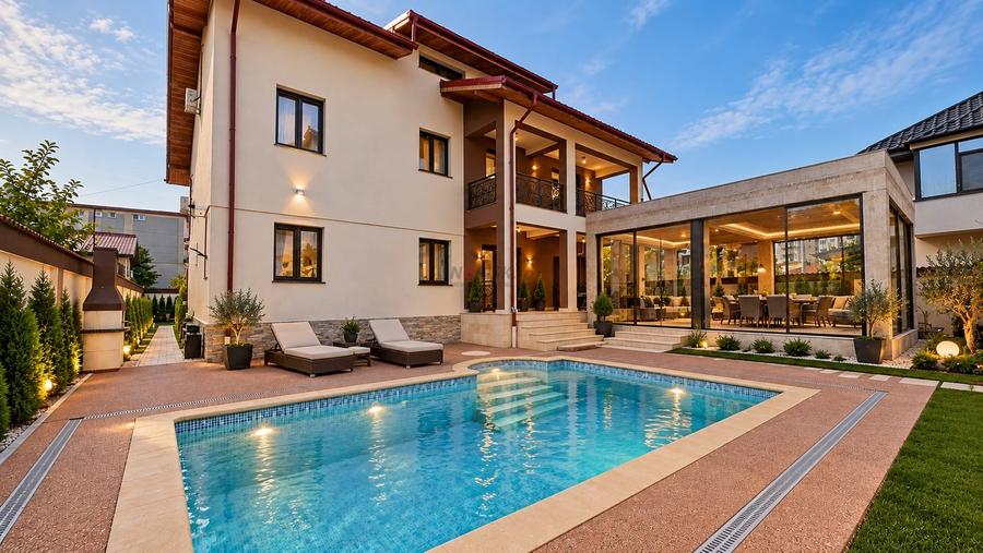 Casă individuală cu 8 camere cu Piscina în Bragadiru