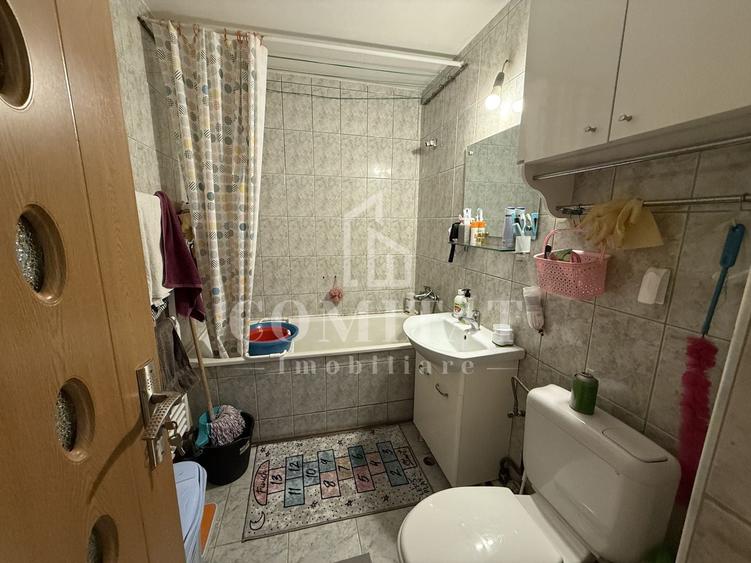 Apartament cu 2 camere decomandat, mobilat în Plopilor