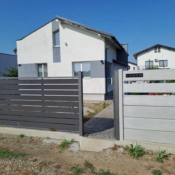 Casă individuală cu 3 camere cu Canalizare în Berceni