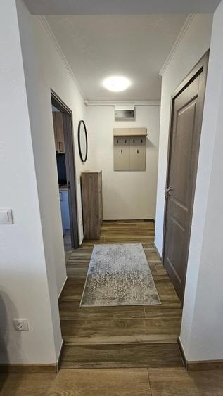 Apartament cu 2 camere semidecomandat în Gojdu