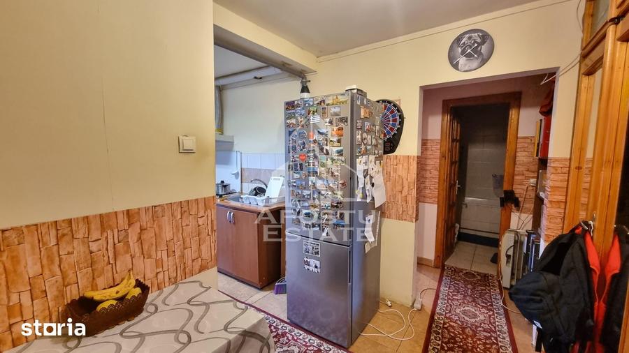 Apartament cu 2 camere decomandat în Dorobanților