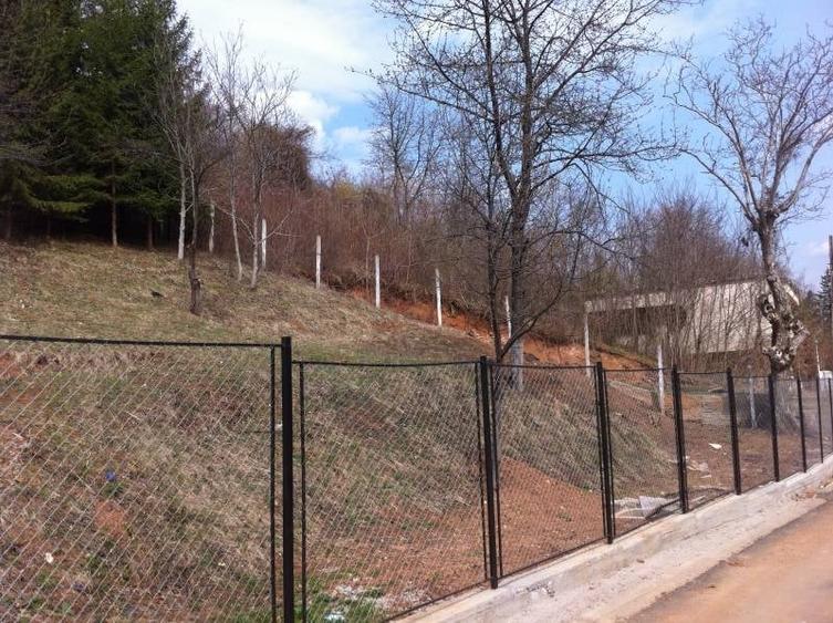 Teren Construcții intravilan de 4221 mp, în Central