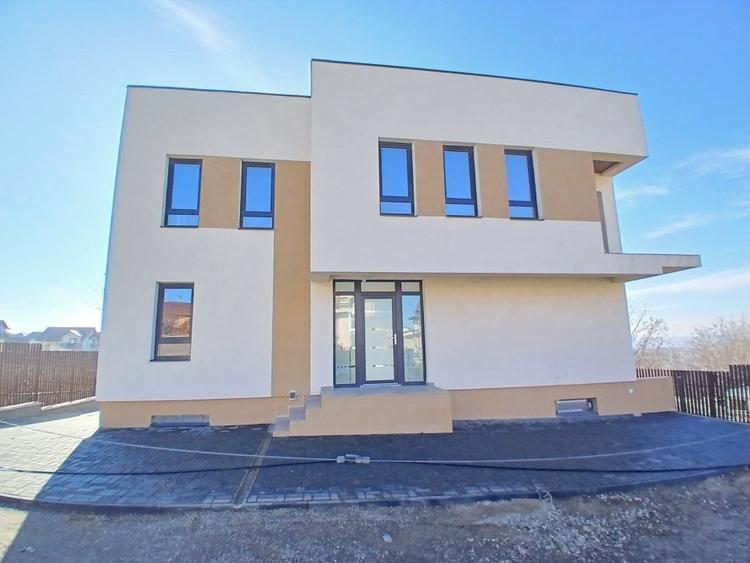 Vila D+P+1E, 270mp utili pretabila si ca spatiu zona Valea Lupului - 1