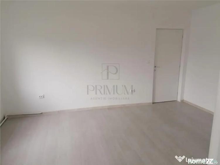 Apartament cu 2 camere semidecomandat în Cetății