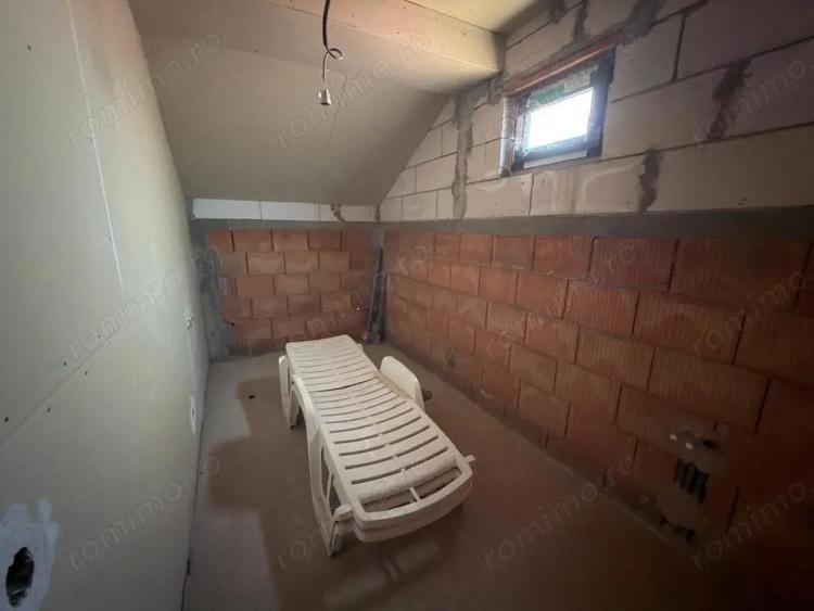 Casa de vanzare in Ghindeni la doar cateva minute de Craiova - 12