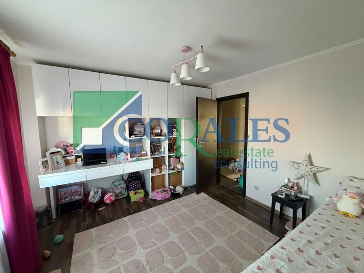 Apartament cu 3 camere decomandat, mobilat în Dorobanților
