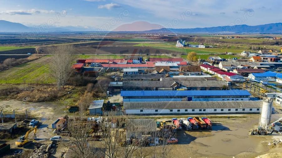 Spațiu comercial, de 298 mp, în Feldioara