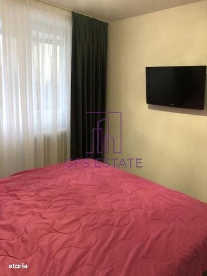 Apartament cu 3 camere decomandat în Drumul Taberei