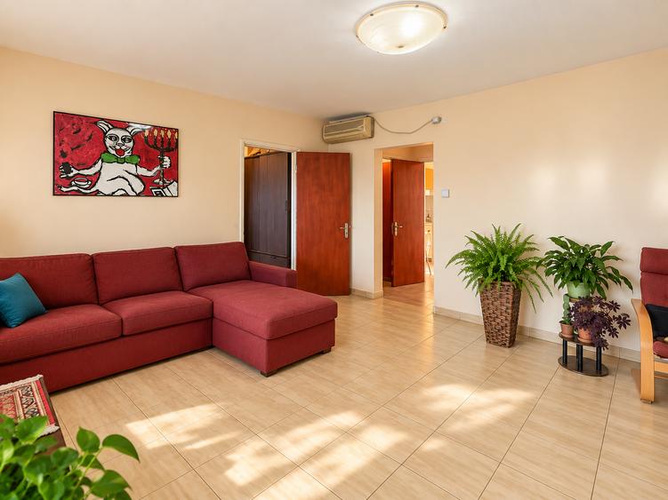 Apartament cu 2 camere semidecomandat în Dorobanți