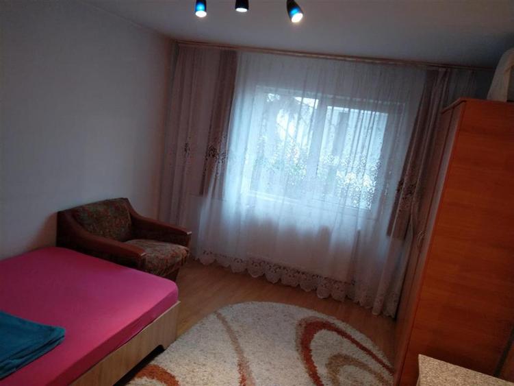 Garsonieră semidecomandată în Aradului
