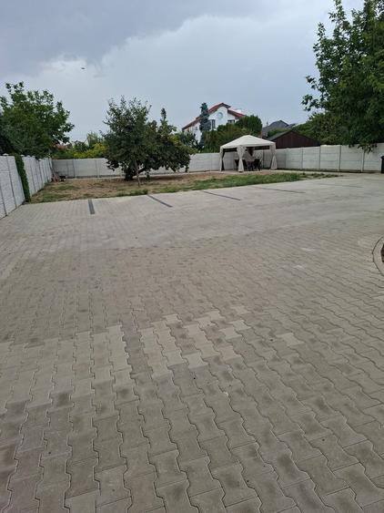 Apartament cu 2 camere, mobilat în Central