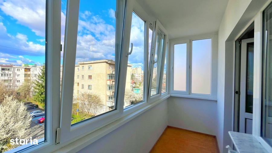 Apartament cu 2 camere decomandat, mobilat în Est