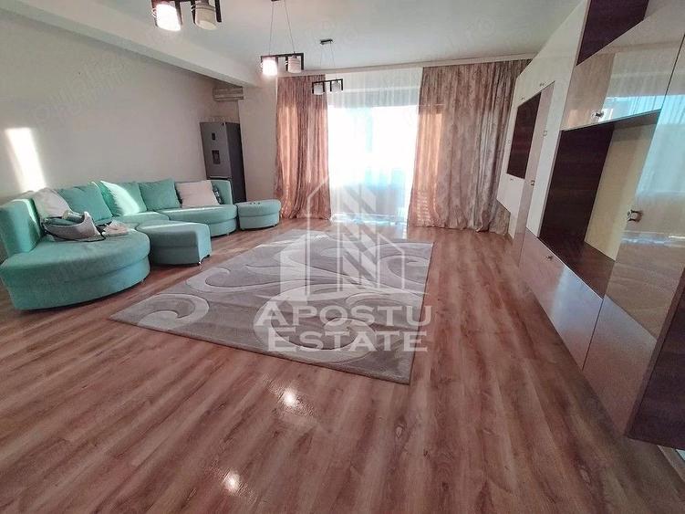 Apartament cu 2 camere decomandat în Complex Studențesc