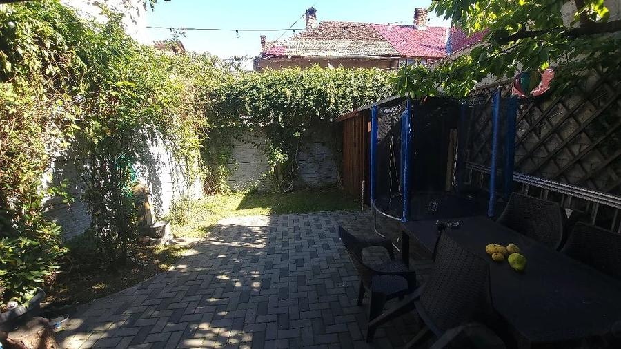 Casă cu 3 camere cu Teren 159 Mp în Ultracentral