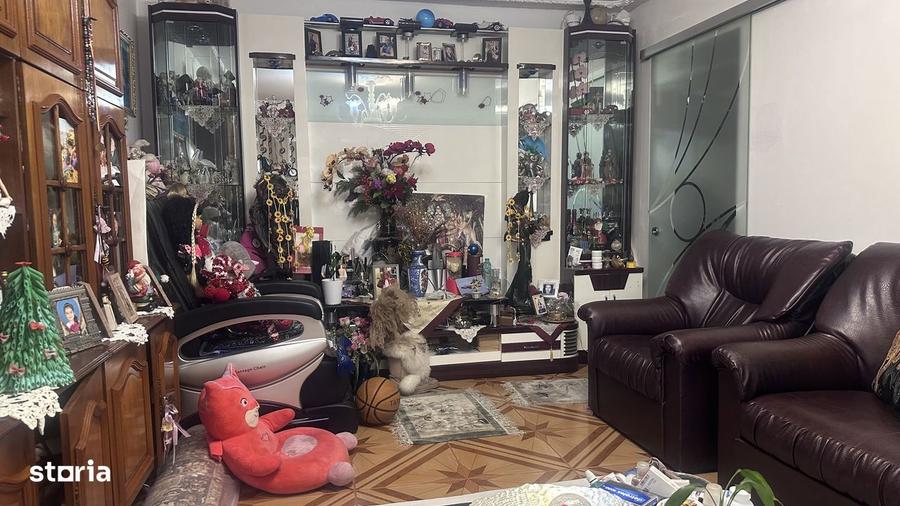 Vand apartament 4 camere - 13