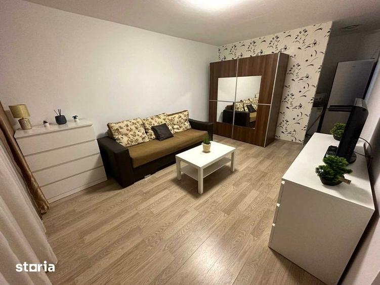 Garsonieră decomandată, mobilată în Vitan