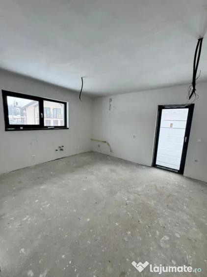 Casă cu 3 camere cu Teren 1200 Mp în Tăuții-Măgherăuș