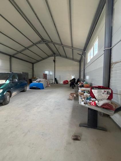 Spațiu industrial, de 260 mp, în Sud