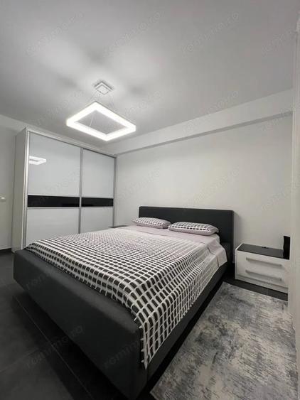 Apartament cu 2 camere decomandat în Ghiroda