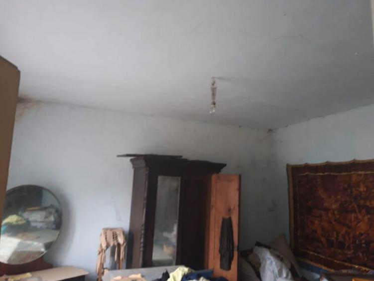 Casă individuală cu 3 camere cu Teren 1800 Mp în Fălcoiu