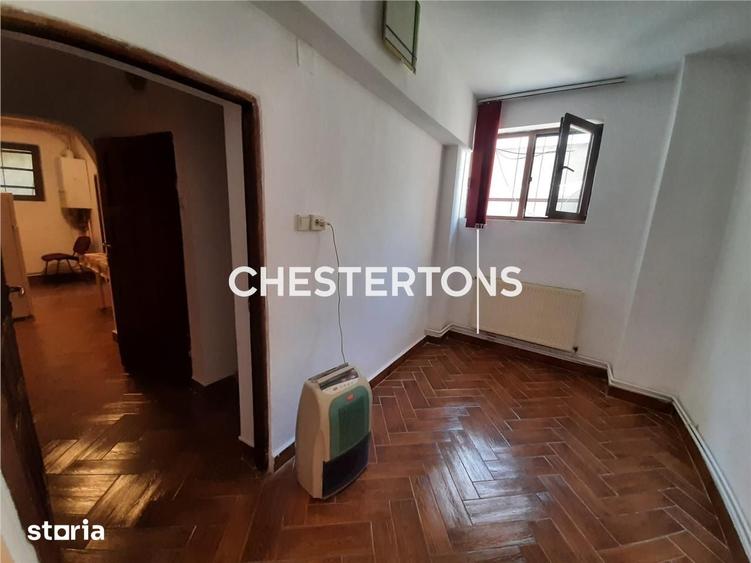 Apartament cu 3 camere decomandat în Tineretului