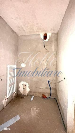 Apartament cu 4 camere decomandat în Florești
