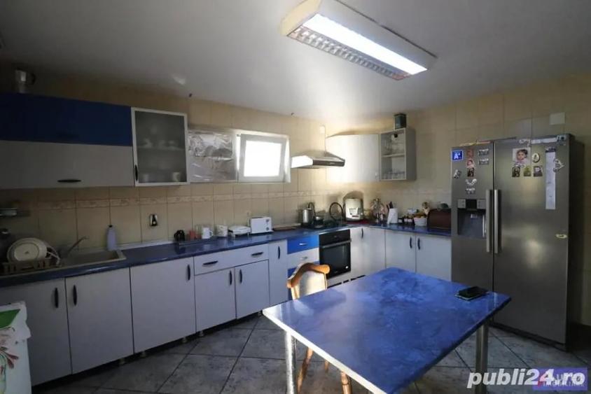 Casă cu 5 camere în Măgurele