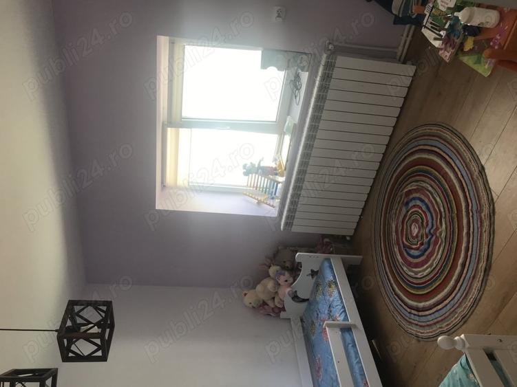 Casă cu 5 camere cu Teren 548 Mp în Eforie