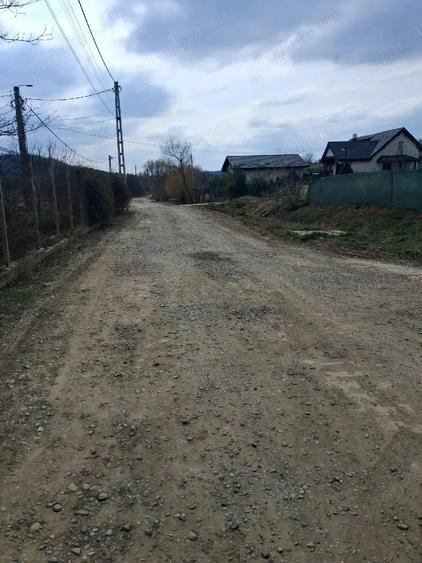 Teren de 1350 mp, în Dorobanț