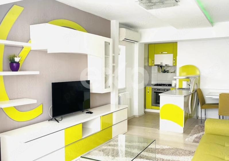 Apartament cu 3 camere decomandat în City Park Mall