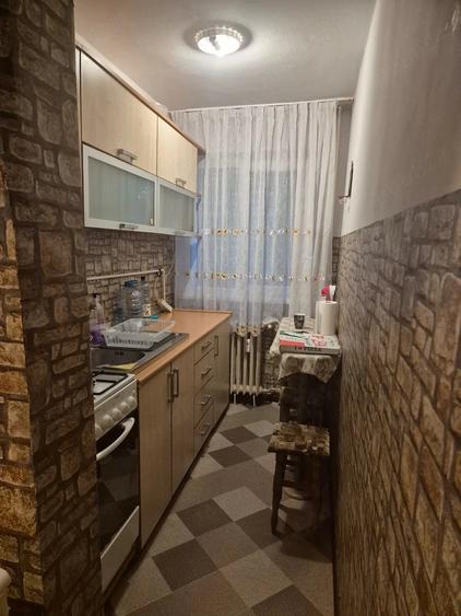 Apartament cu 2 camere nedecomandat în George Enescu