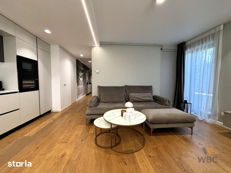 Apartament cu 3 camere decomandat în Dămăroaia