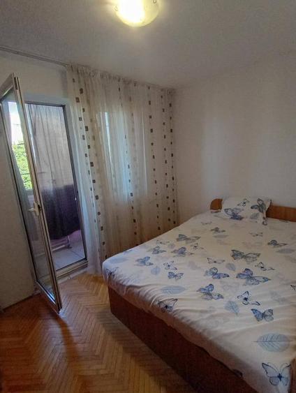 2 camere de vanzare Apusului, Militari - 6