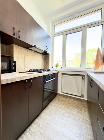 Apartament 3cam DEOSEBIT | RENOVAT | TOTUL NOU | CENTRALA - Polona - Eminescu - 15