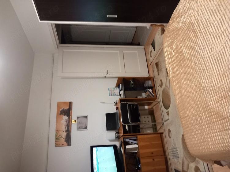 Apartament 2 camere decomandat , zona verde fara trafic auto, la 2 pasi de bulevard.si de b - 5