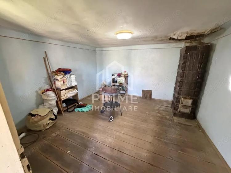 Casă cu 2 camere cu Teren 1032 Mp în Tău
