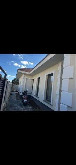 Casă cu 4 camere în Braytim
