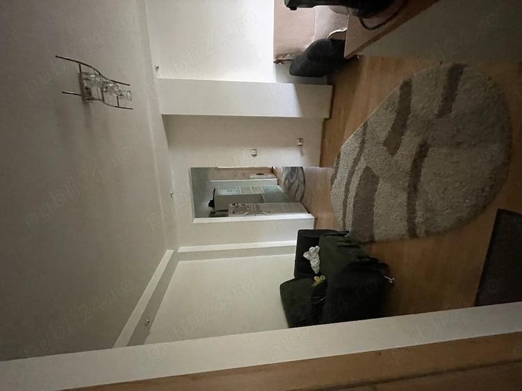 Apartament cu 3 camere decomandat în Steaua