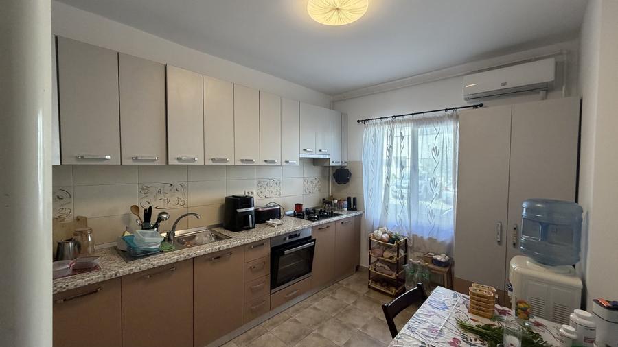 CEA MAI MARE VILA INSIRUITA DIN CHIAJNA, 173 mp construiti, str Luceafarului - 5